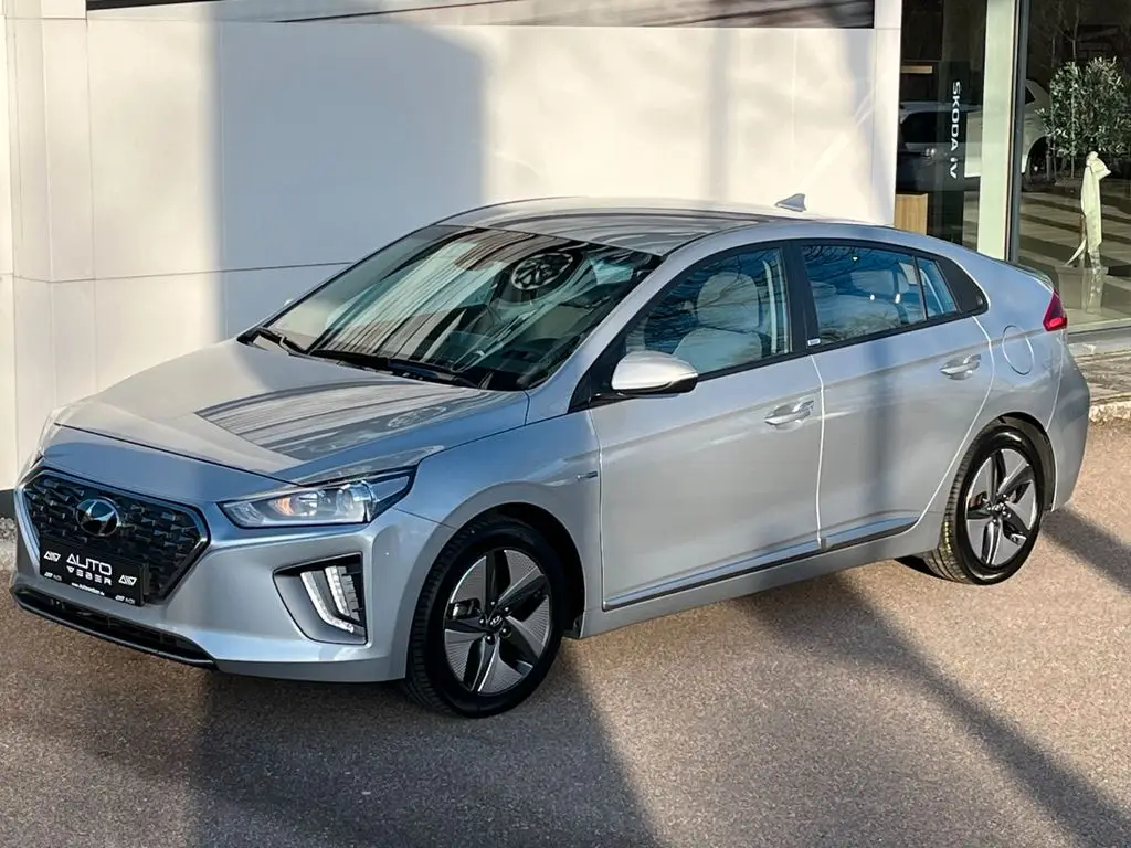 Photo 1 : Hyundai Ioniq 2020 Hybrid