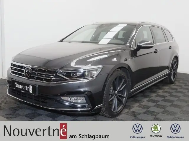 Photo 1 : Volkswagen Passat 2023 Essence