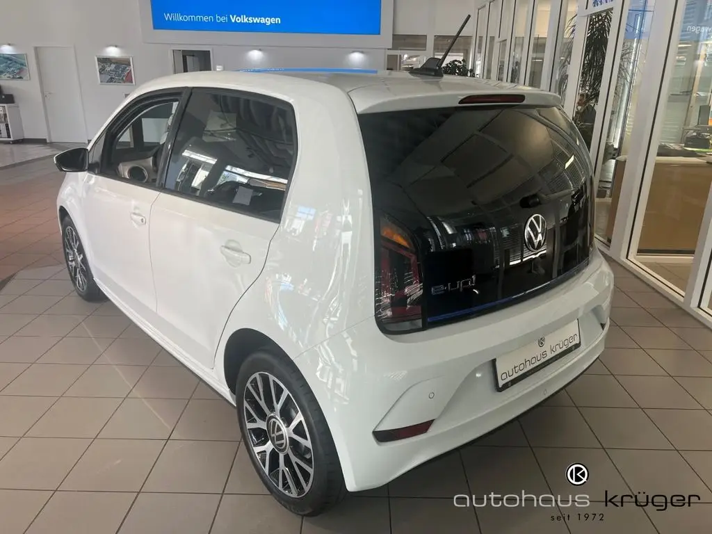 Photo 1 : Volkswagen Up! 2023 Not specified