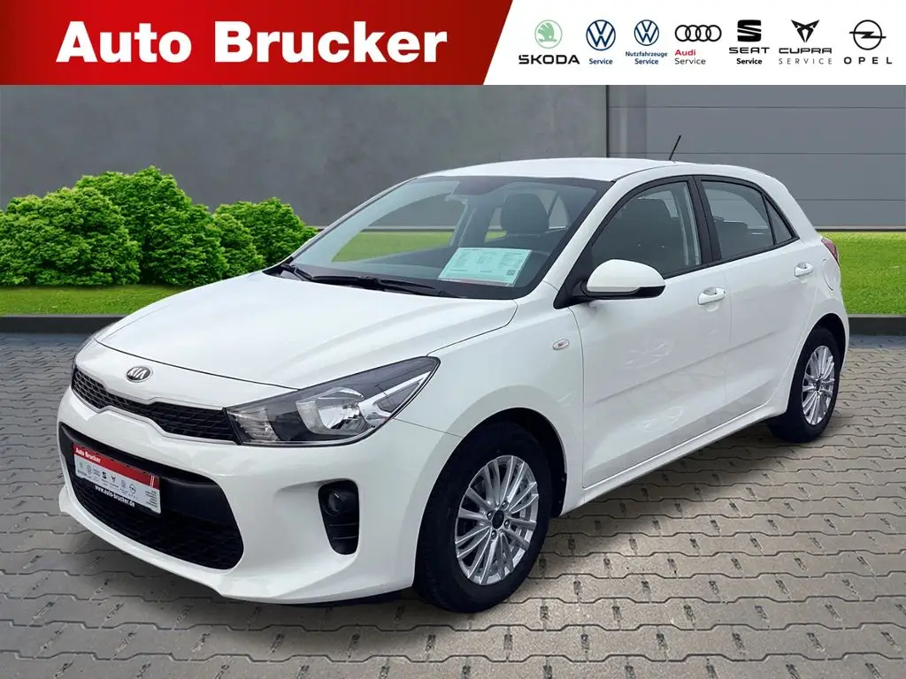 Photo 1 : Kia Rio 2019 Petrol