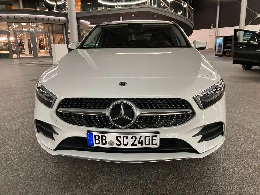 Photo 1 : Mercedes-benz Classe A 2022 Hybrid