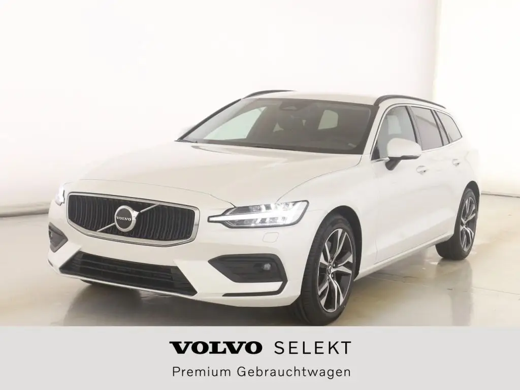 Photo 1 : Volvo V60 2023 Essence