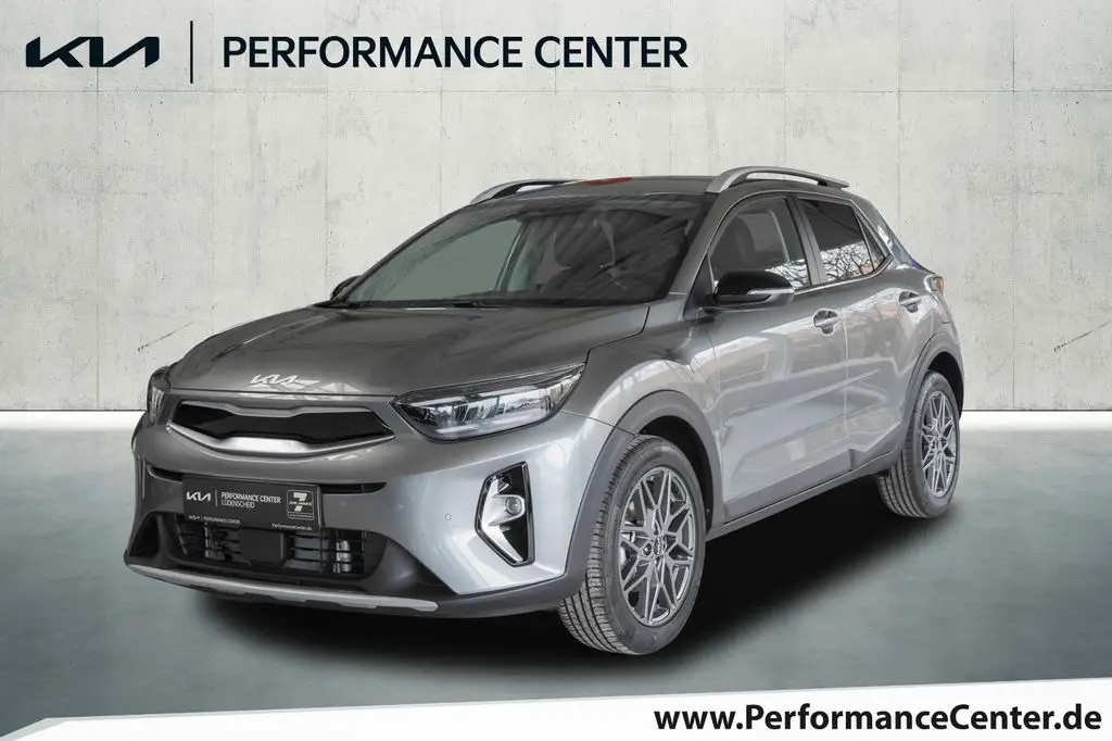 Photo 1 : Kia Stonic 2024 Essence