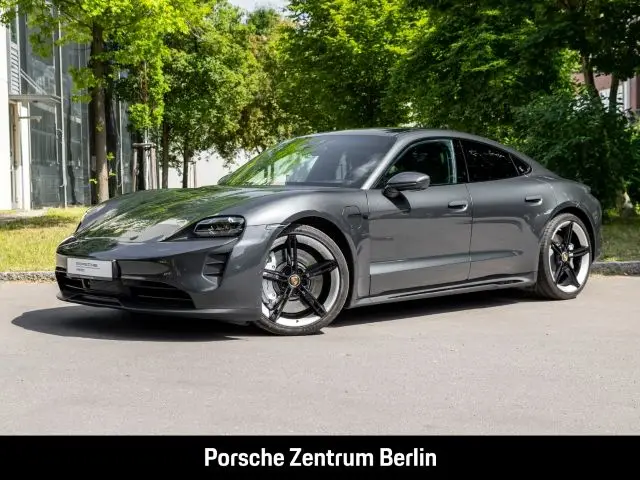 Photo 1 : Porsche Taycan 2024 Non renseigné