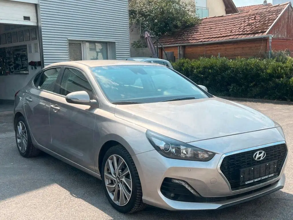 Photo 1 : Hyundai I30 2019 Essence