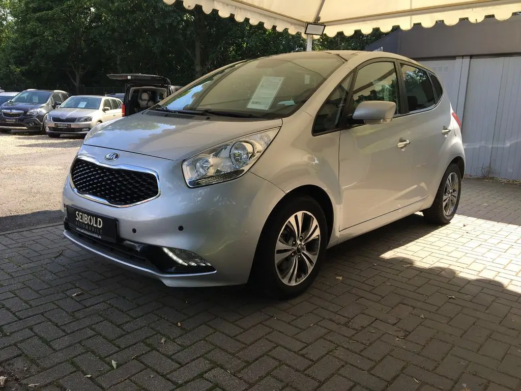 Photo 1 : Kia Venga 2018 Petrol