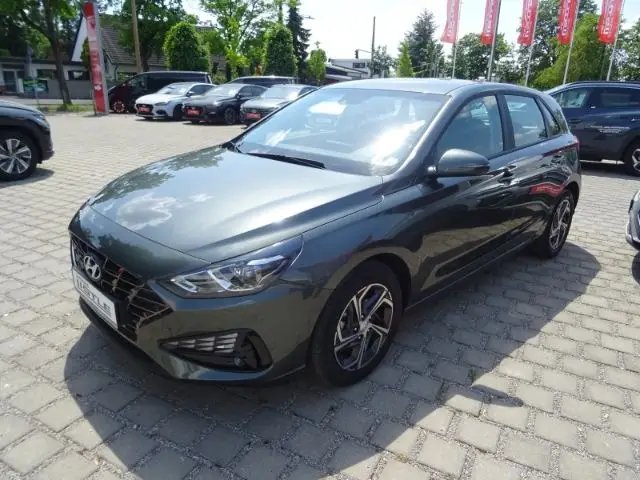 Photo 1 : Hyundai I30 2022 Petrol