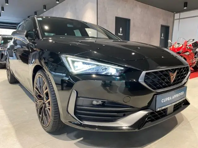 Photo 1 : Cupra Leon 2022 Petrol