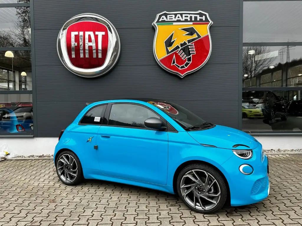 Photo 1 : Abarth 500 2024 Non renseigné