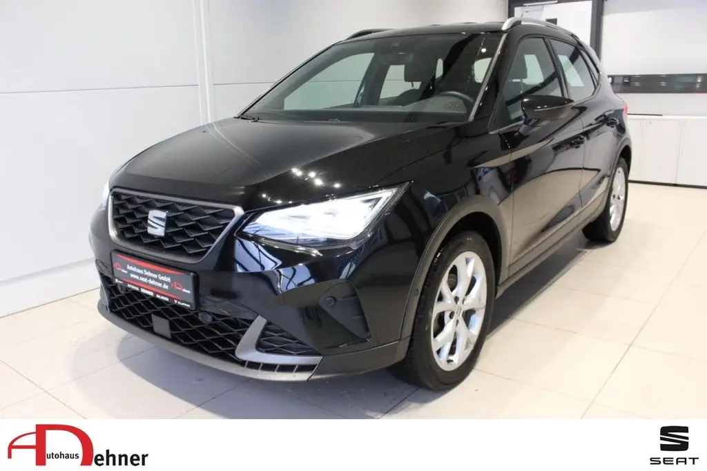 Photo 1 : Seat Arona 2022 Essence