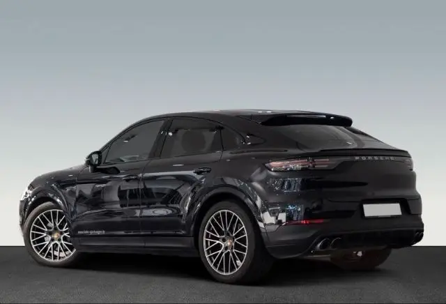 Photo 1 : Porsche Cayenne 2021 Essence