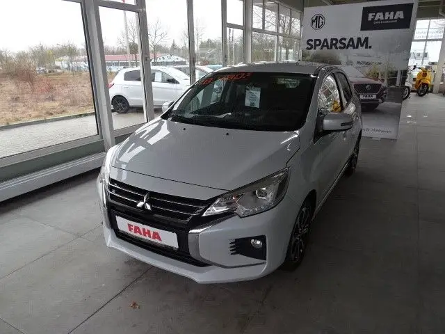 Photo 1 : Mitsubishi Space Star 2024 Petrol