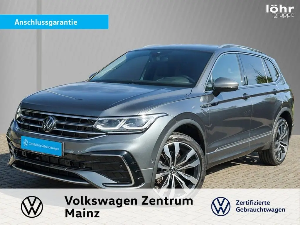 Photo 1 : Volkswagen Tiguan 2022 Essence