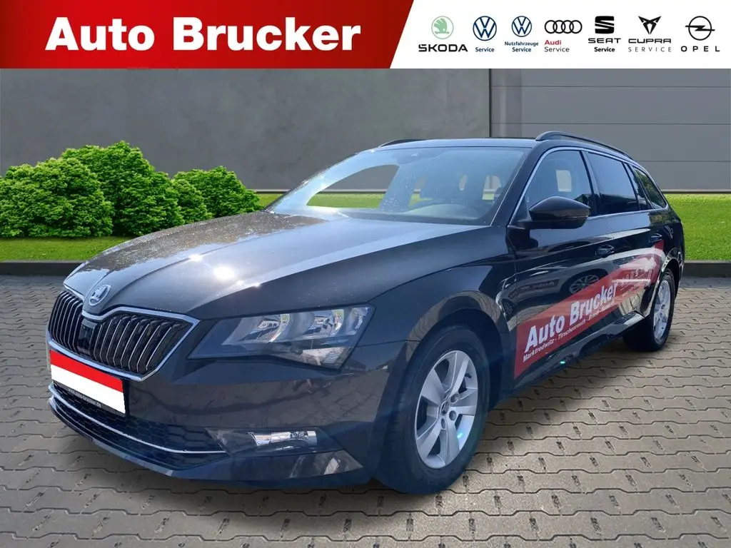 Photo 1 : Skoda Superb 2018 Diesel