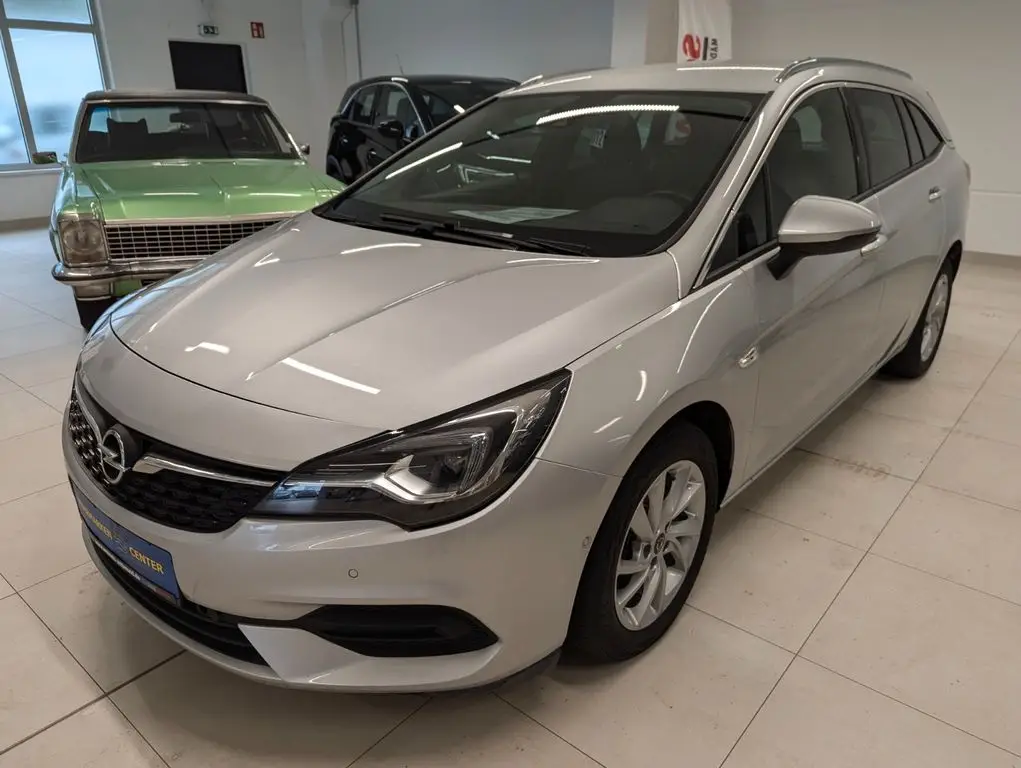 Photo 1 : Opel Astra 2021 Diesel