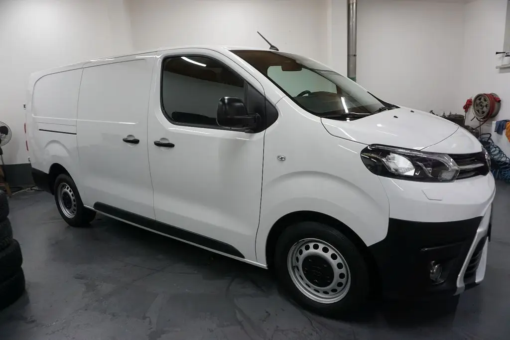 Photo 1 : Toyota Proace 2022 Diesel