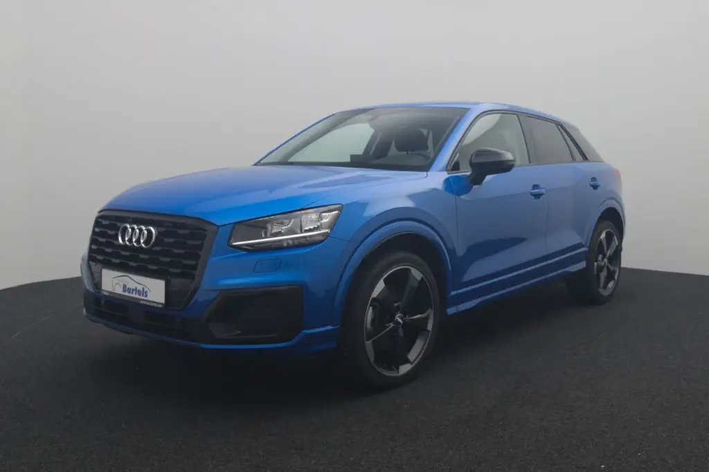 Photo 1 : Audi Q2 2020 Petrol