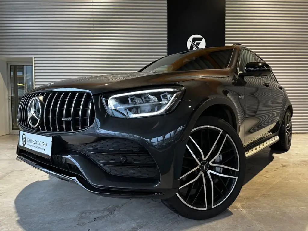 Photo 1 : Mercedes-benz Classe Glc 2021 Petrol