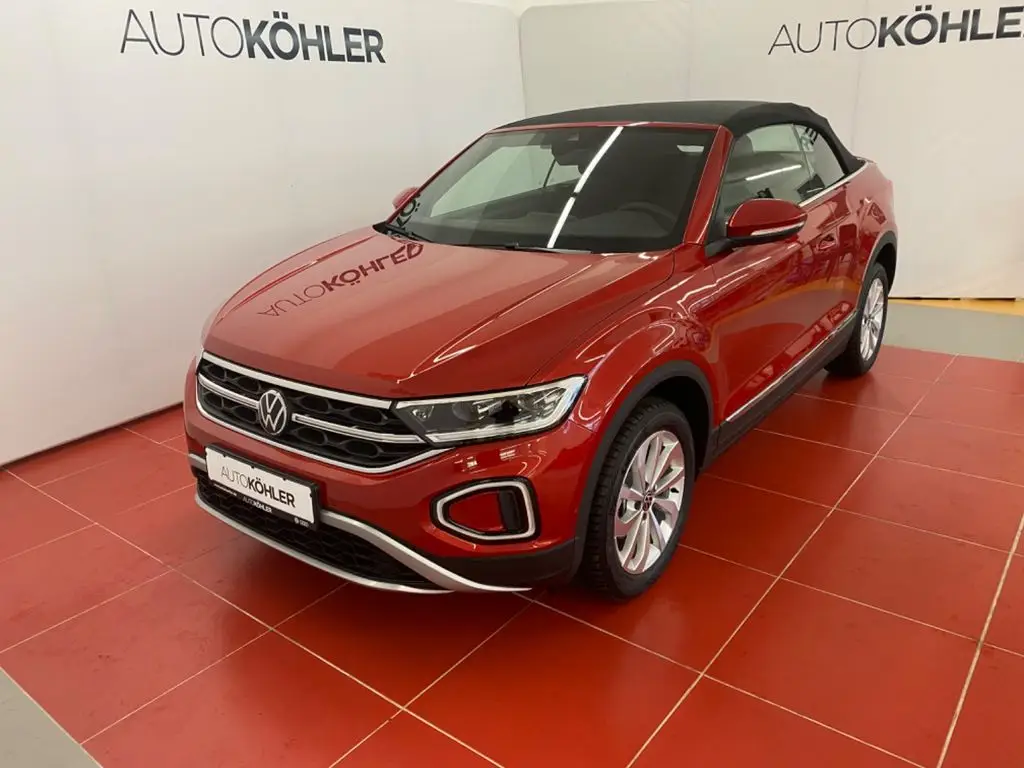 Photo 1 : Volkswagen T-roc 2024 Essence