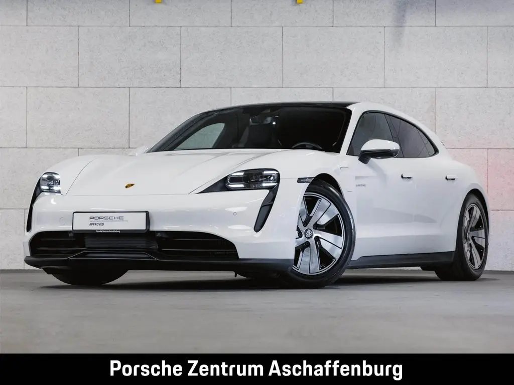 Photo 1 : Porsche Taycan 2022 Non renseigné