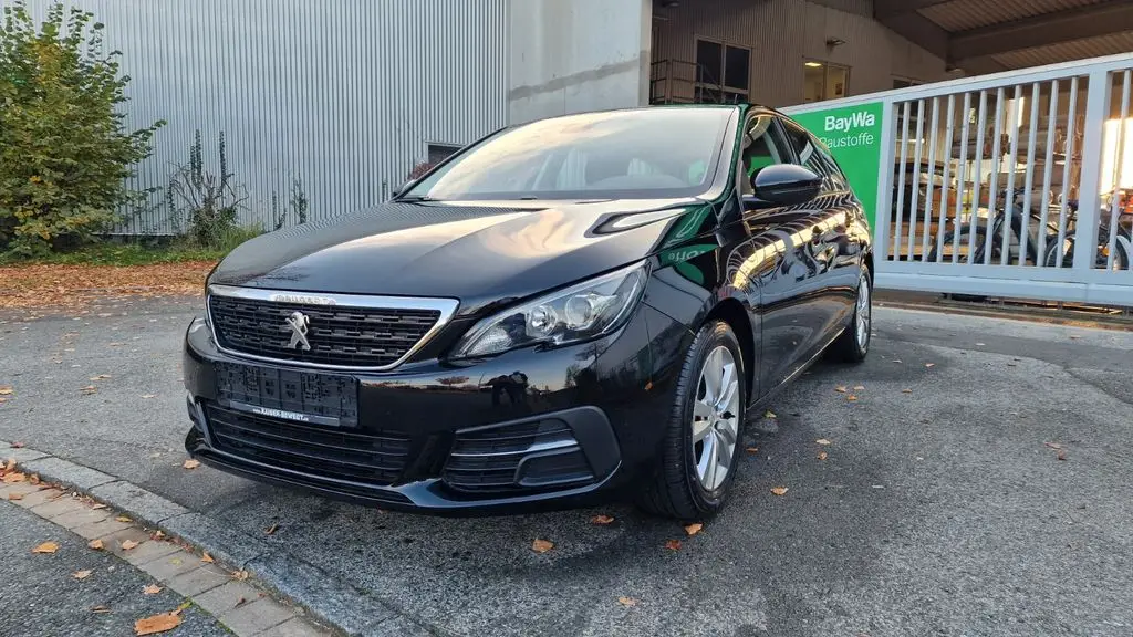 Photo 1 : Peugeot 308 2019 Petrol