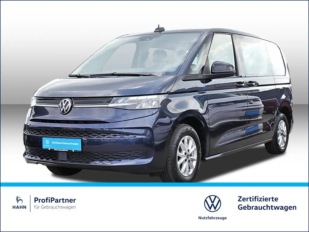 Photo 1 : Volkswagen T7 2022 Petrol