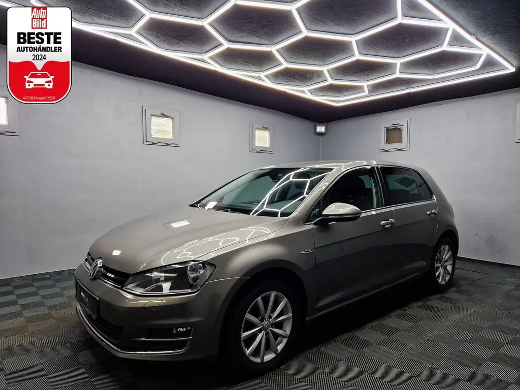 Photo 1 : Volkswagen Golf 2016 Diesel