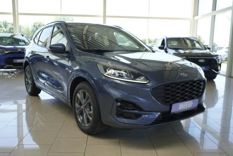 Photo 1 : Ford Kuga 2024 Essence