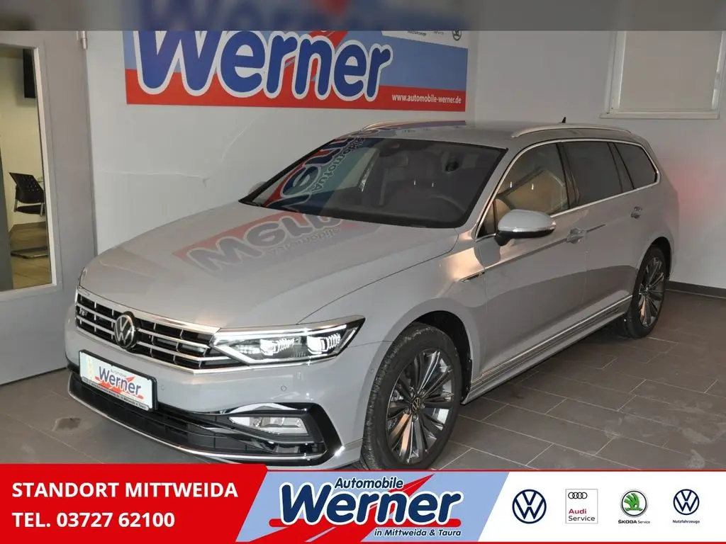 Photo 1 : Volkswagen Passat 2023 Diesel