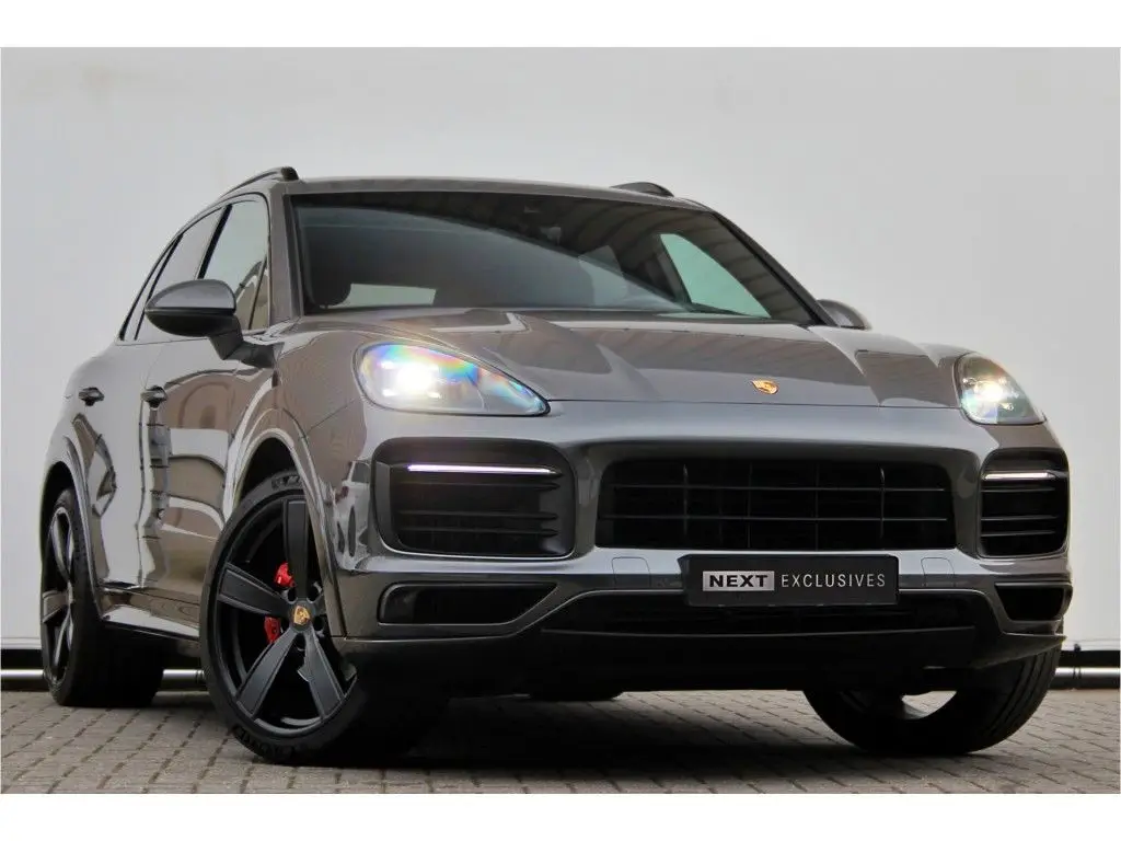 Photo 1 : Porsche Cayenne 2019 Essence