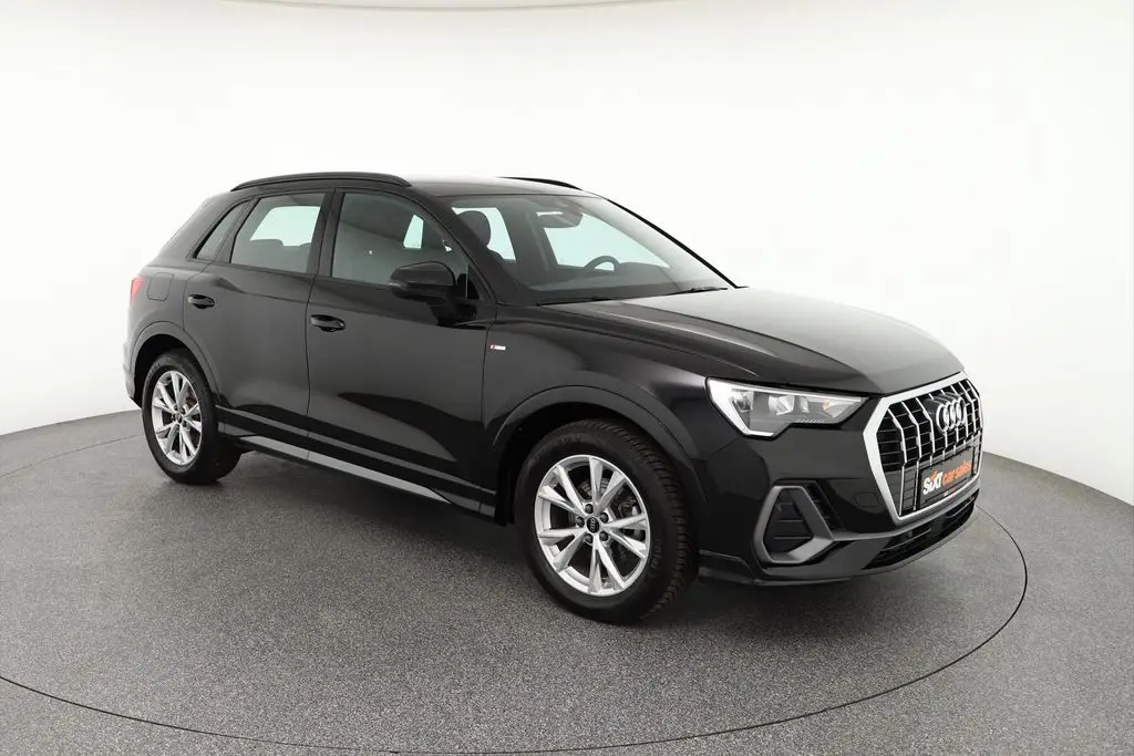 Photo 1 : Audi Q3 2023 Diesel