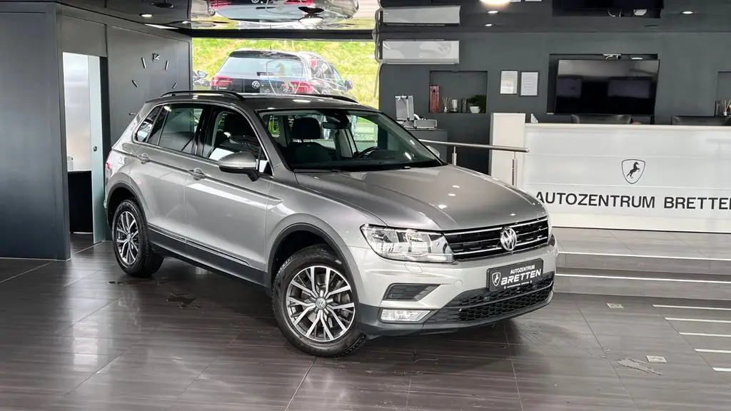 Photo 1 : Volkswagen Tiguan 2016 Petrol