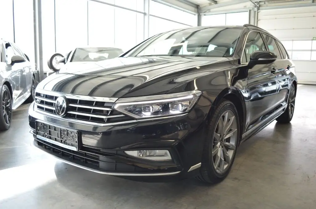 Photo 1 : Volkswagen Passat 2021 Diesel