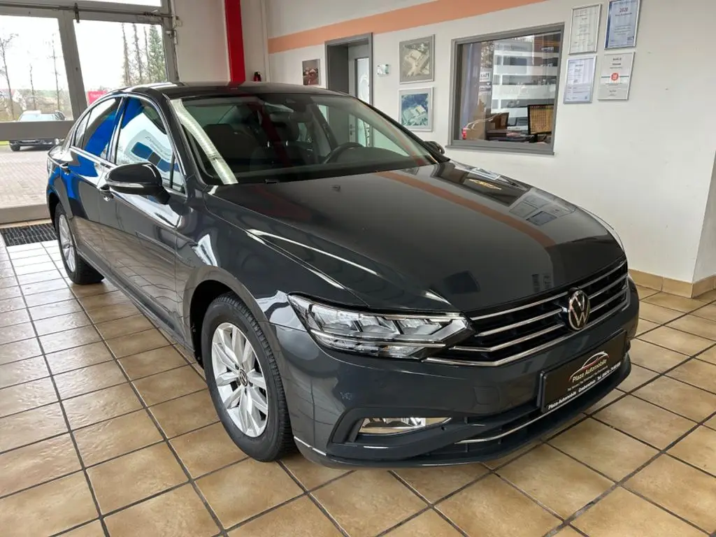 Photo 1 : Volkswagen Passat 2020 Diesel