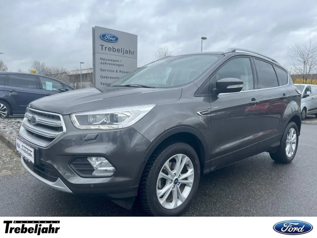 Photo 1 : Ford Kuga 2019 Essence