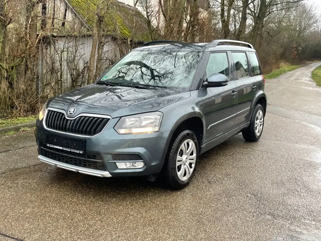 Photo 1 : Skoda Yeti 2016 Petrol