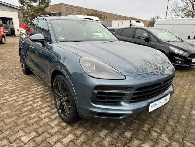 Photo 1 : Porsche Cayenne 2019 Essence