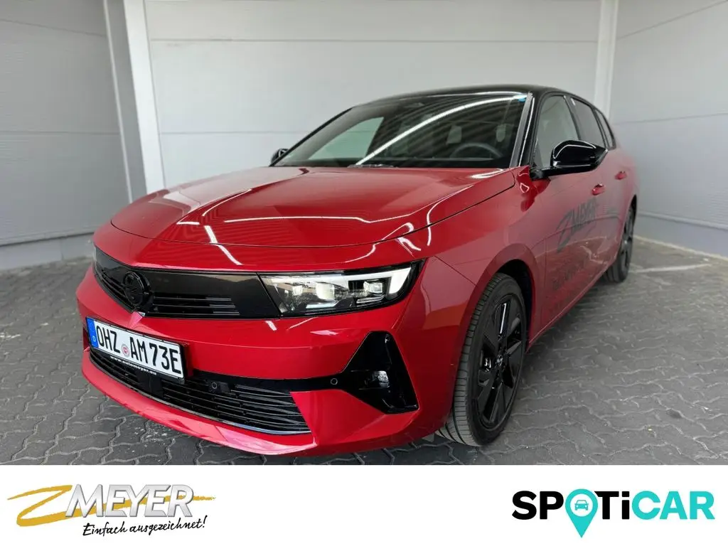 Photo 1 : Opel Astra 2024 Not specified