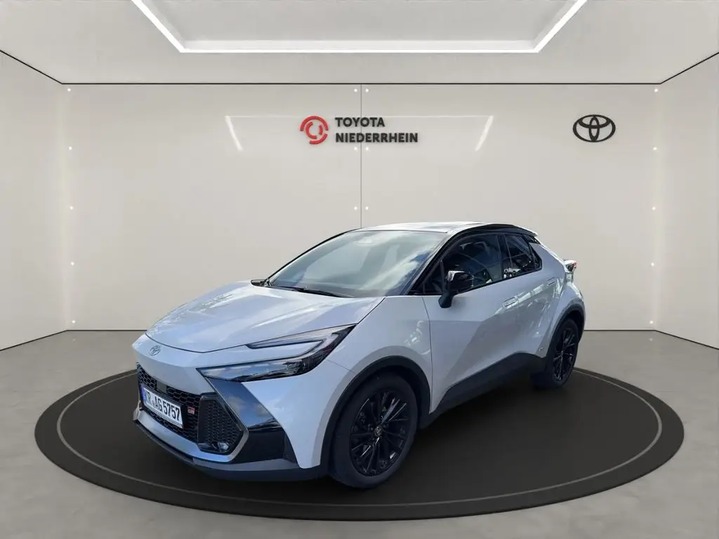 Photo 1 : Toyota C-hr 2024 Hybrid