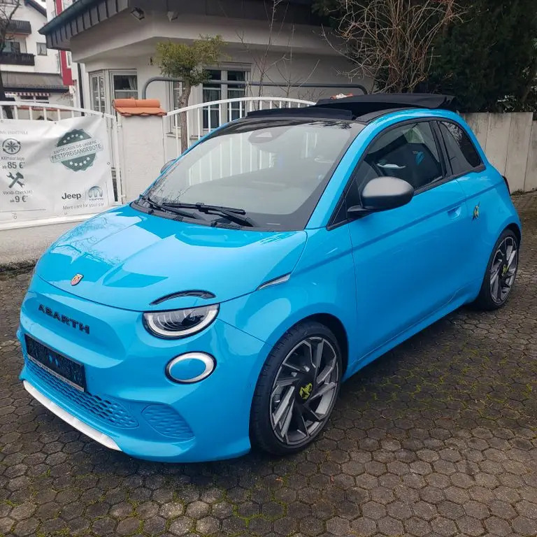 Photo 1 : Abarth 500 2024 Non renseigné