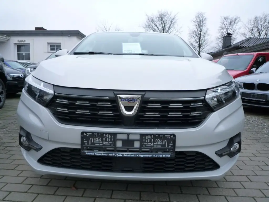 Photo 1 : Dacia Sandero 2021 Petrol