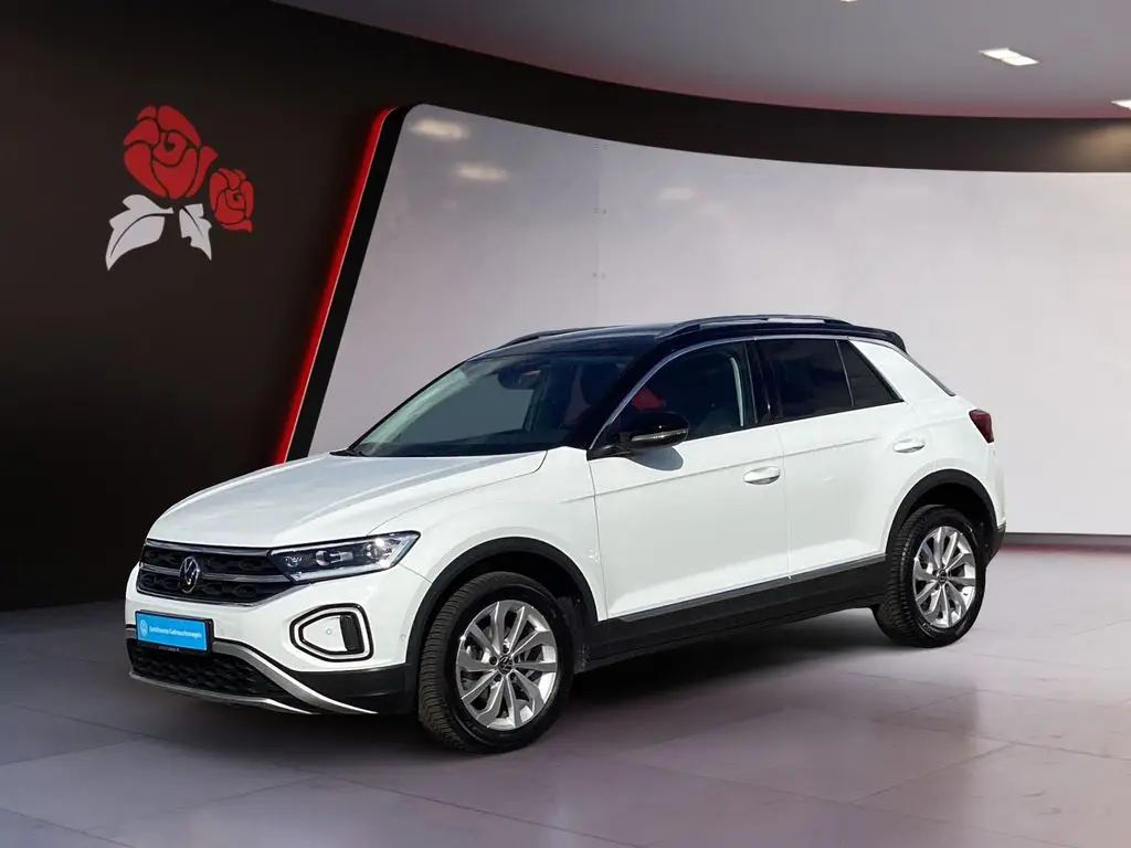 Photo 1 : Volkswagen T-roc 2023 Petrol