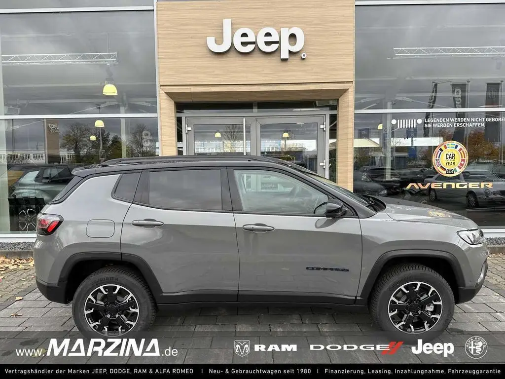 Photo 1 : Jeep Compass 2023 Hybrid