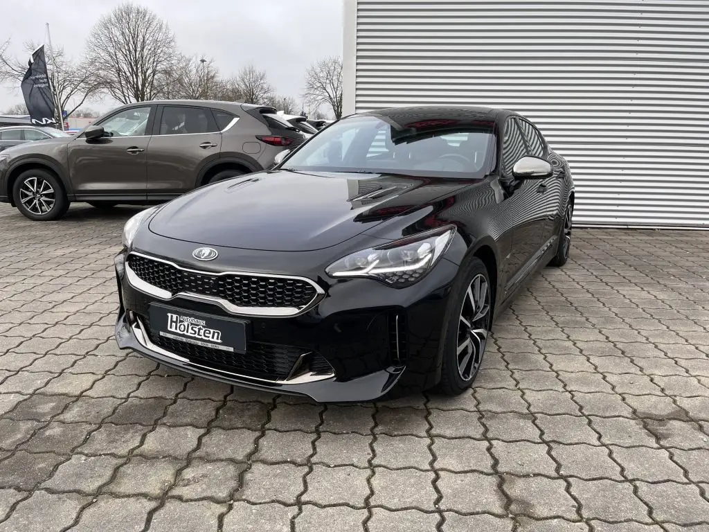 Photo 1 : Kia Stinger 2017 Diesel