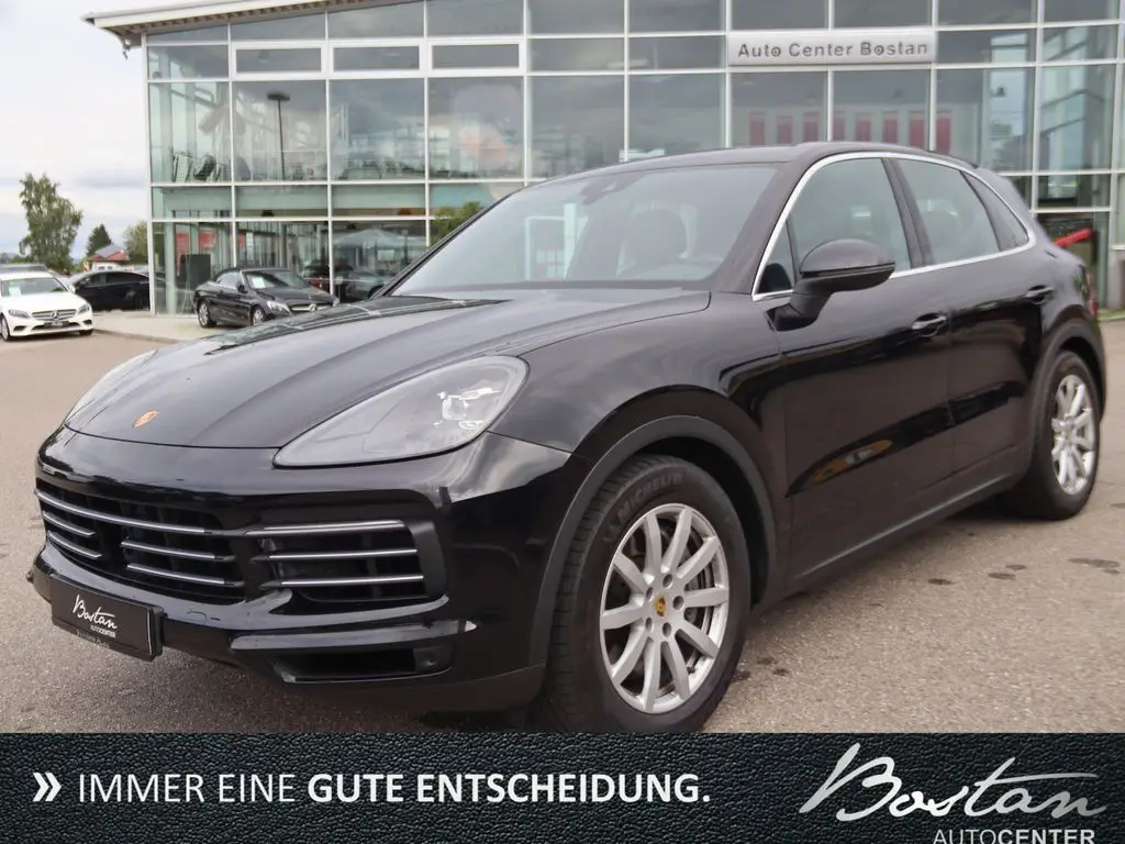 Photo 1 : Porsche Cayenne 2019 Petrol