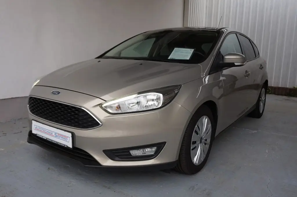 Photo 1 : Ford Focus 2016 Essence