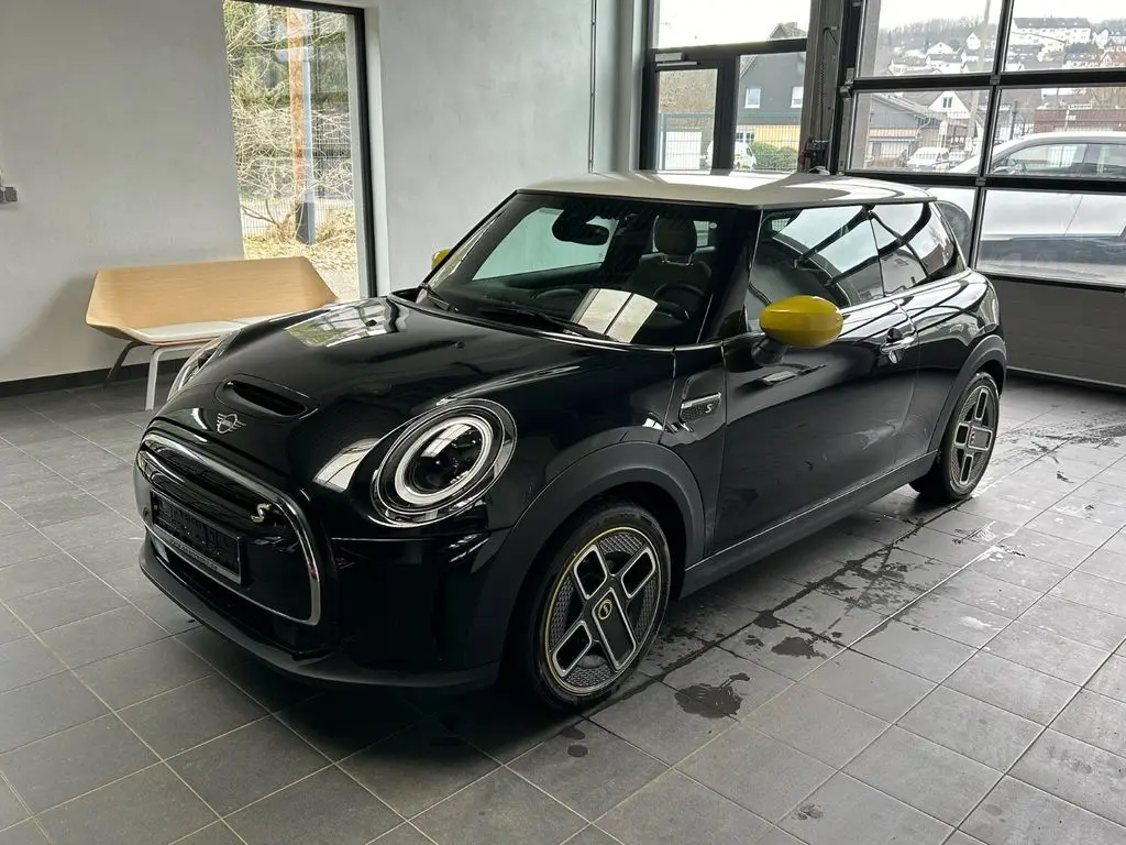 Photo 1 : Mini Cooper 2023 Not specified