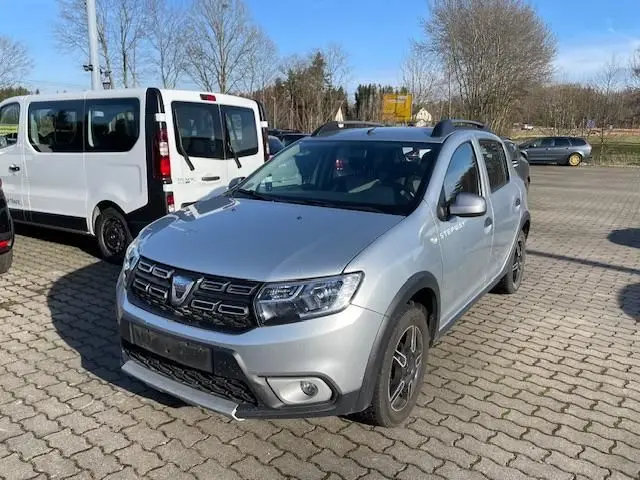 Photo 1 : Dacia Sandero 2019 Petrol