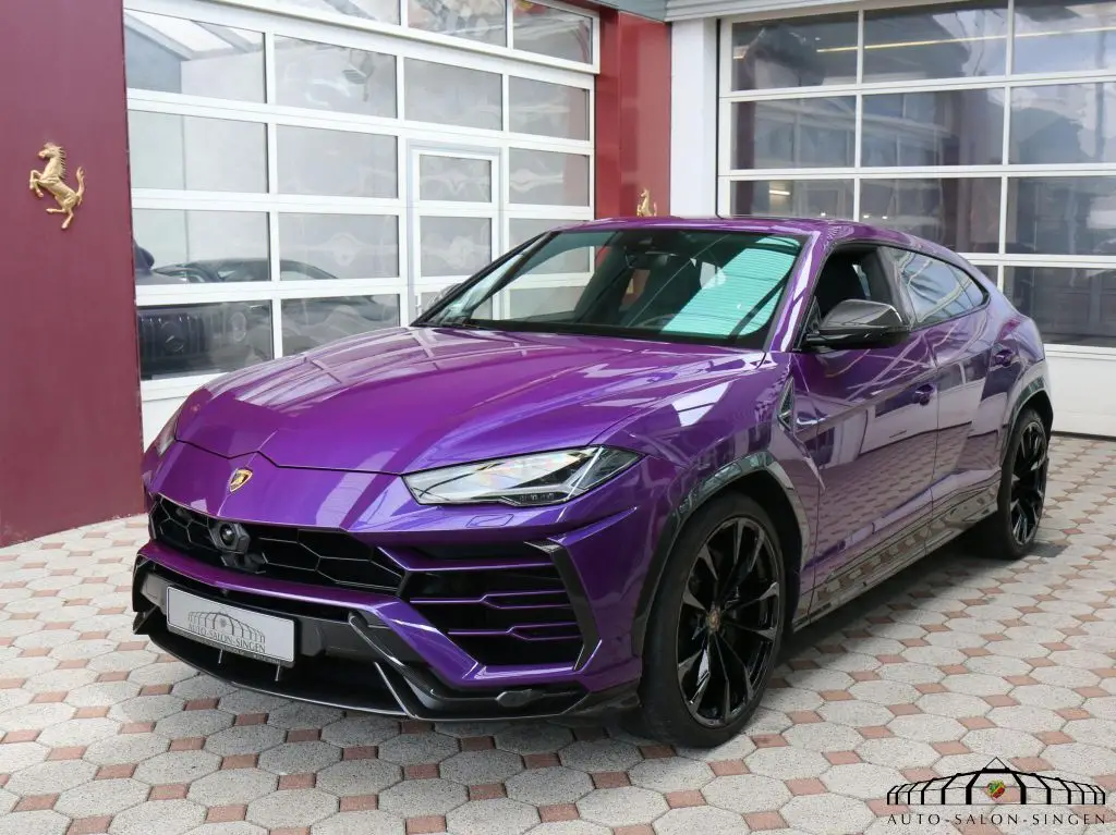 Photo 1 : Lamborghini Urus 2022 Essence