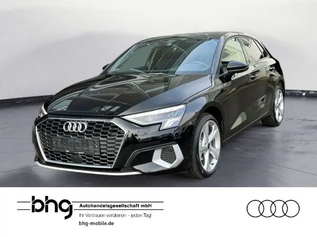 Photo 1 : Audi A3 2024 Essence